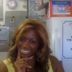 Meet your Posher, Eva